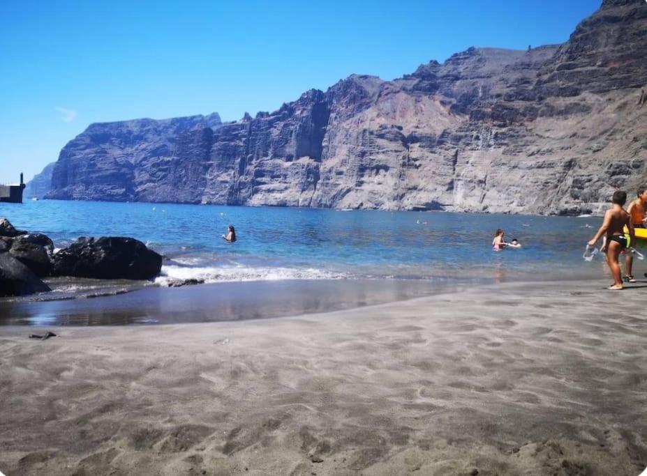 Appartement Perfect Getaway In Los Gigantes, Shared Pool-Wifi à Acantilado de los Gigantes Extérieur photo